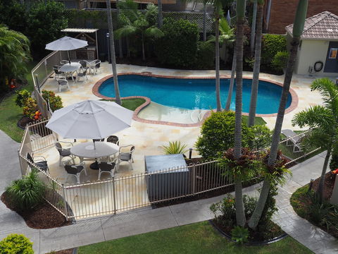 Oceanside Cove Holiday Apartments - New Castle Holiday 2