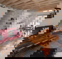 Abby's Cottages - New Castle Holiday