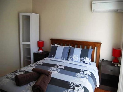 Gatekeepers Traditional Bed & Breakfast - New Castle Holiday 4