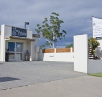 53 on Victoria - New Castle Holiday