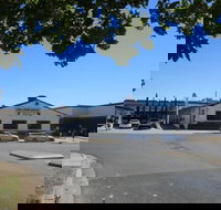 Club Motel - New Castle Holiday