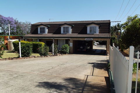 Bridge Street Motor Inn - New Castle Holiday 1