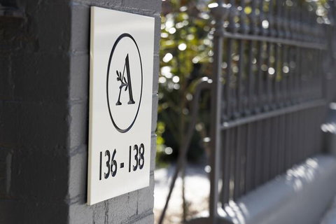 The Alison Randwick - New Castle Holiday 2