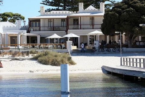 Hotel Rottnest - New Castle Holiday 6