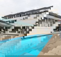 Port Aloha Motel - New Castle Holiday