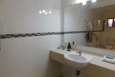 Beachport Bed And Breakfast - New Castle Holiday 5