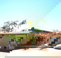 The Lodge Motel - New Castle Holiday