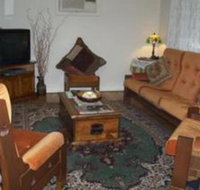 Cottage on Tottenham - New Castle Holiday