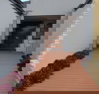 Ellard Bed  Breakfast - New Castle Holiday