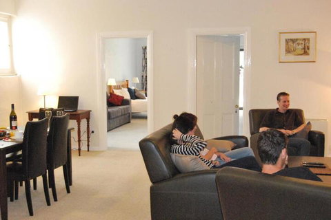 Brayfield Cottage - New Castle Holiday 3