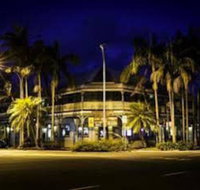 The Middle Pub - New Castle Holiday