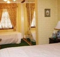 The Old George  Dragon Guesthouse - New Castle Holiday