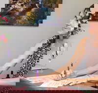 White Lace Motor Inn - New Castle Holiday