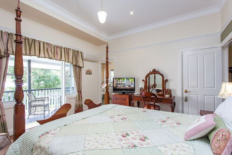 Elindale House Bed & Breakfast - New Castle Holiday 6