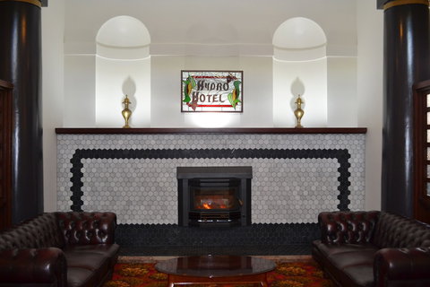 Historic Hydro Motor Inn - New Castle Holiday 0