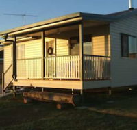 Lee Farm Stay Cottages - New Castle Holiday
