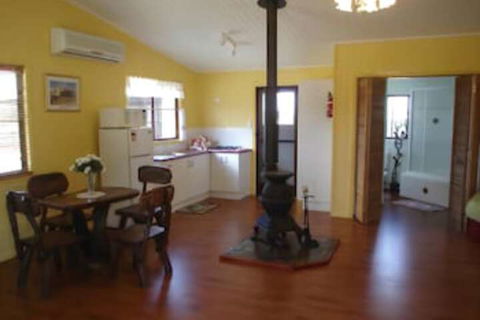 Lee Farm Stay Cottages - New Castle Holiday 7