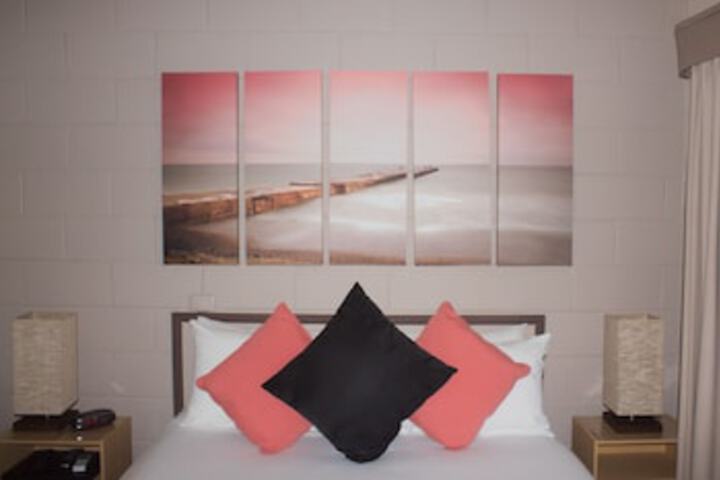 Verges Creek NSW New Castle Holiday