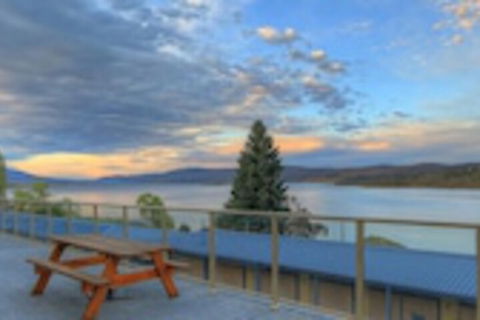 Lake Jindabyne Hotel - New Castle Holiday 0