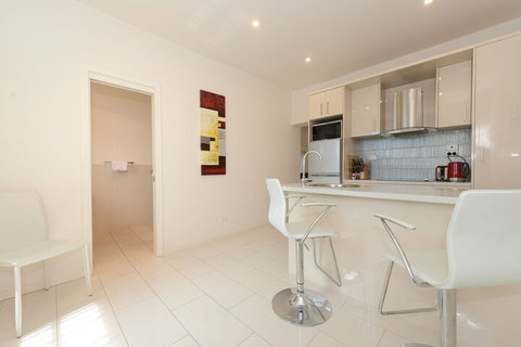 Hobart Lodge - New Castle Holiday 0