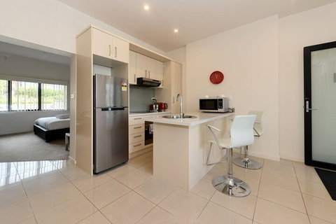 Hobart Lodge - New Castle Holiday 1