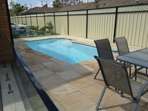 Dubbo Centrepoint Motel - New Castle Holiday 4