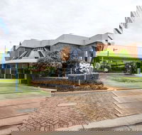 Dubbo RSL Club Motel - New Castle Holiday