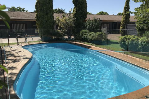 Country Apartments - New Castle Holiday 4