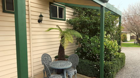 Daylesford Central Motor Inn - New Castle Holiday 0