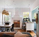 Wombat Hill Cottage - New Castle Holiday