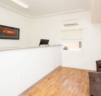 Cowra Motor Inn - New Castle Holiday