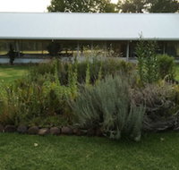 Warrumbungles Mountain Motel - New Castle Holiday