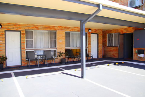 Squatters Homestead Motel - New Castle Holiday 3