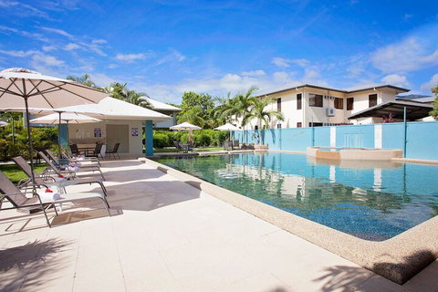 Seaforth Apartments - New Castle Holiday 7