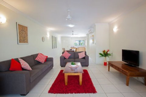Seaforth Apartments - New Castle Holiday 0