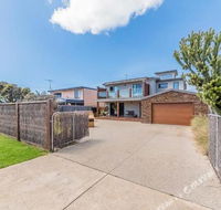 Smiths Beach Paradise - New Castle Holiday