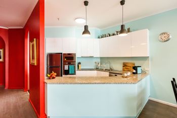 Vance 2Bdr Melbourne Apartment - New Castle Holiday 4