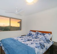 Pacific Royale Penthouse 311 - New Castle Holiday