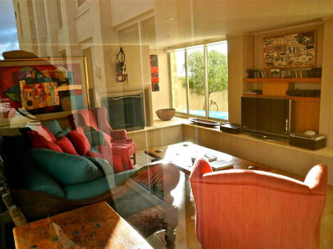 The Princess House - New Castle Holiday 1