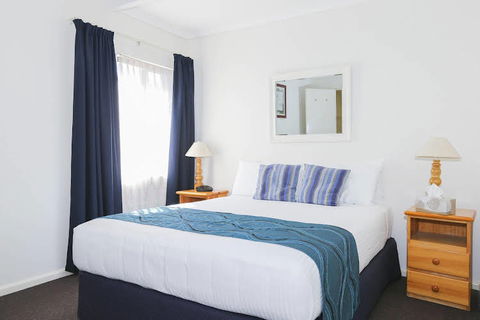 Premier Motor Inn - New Castle Holiday 0