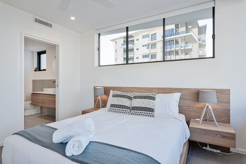 Allure Mooloolaba - New Castle Holiday 3