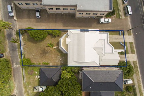 Serendipity - New Castle Holiday 6