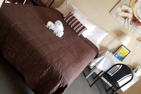 Windsor Hotel Dalby - New Castle Holiday 2