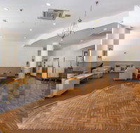 Perth West End Apartment 406 - New Castle Holiday