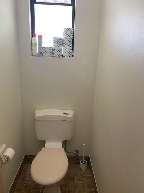 The Anchorage - New Castle Holiday 4