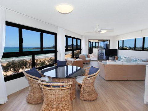 Parkyn Place 6 3 BDRM Oceanview Apt On Mooloolaba Spit - New Castle Holiday 6