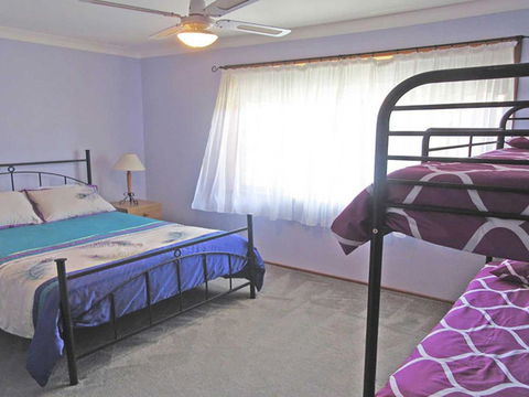 Catalina 7 Catalina Close Air Conditioned Large Home With Boat Parking - New Castle Holiday 3