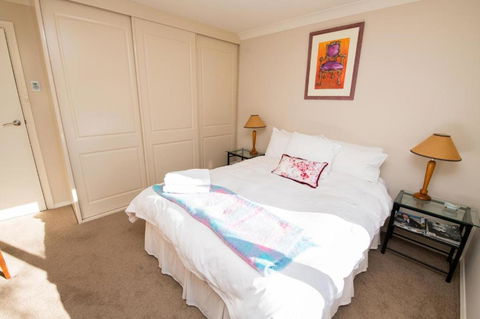 Kileys Run Rural Home Close To Orange - New Castle Holiday 3