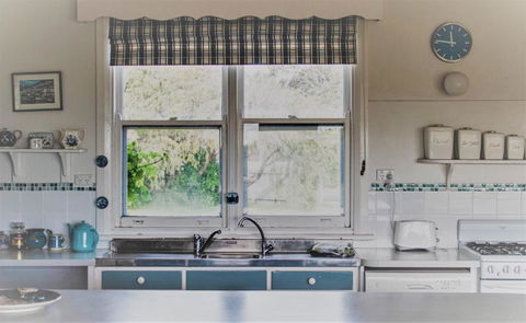 Polperro A Quintessential Seaside Experience - New Castle Holiday 4