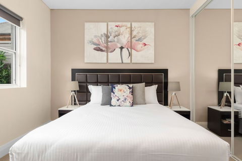 Urban Rest - Banq - New Castle Holiday 6